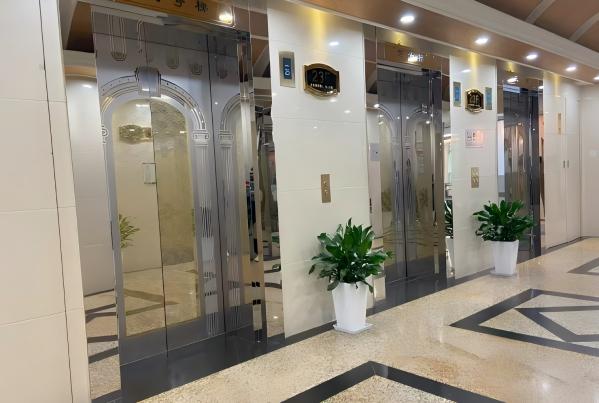 榆林黄河东线马镇引水工程主体施工02标一、二级泵站管理用房土建及装修工程乘客电梯10台